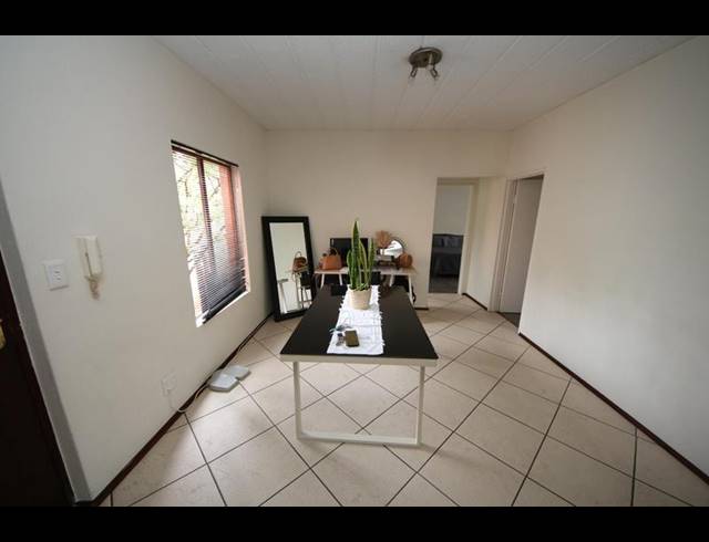 2 BEDROOM PROPERTY TO RENT IN SUNNINGHILL